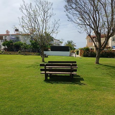 Eros Maisonette In Latchi Area Just 700 Meters Or One-Minute Drive From Polis Municipal Beach Buitenkant foto