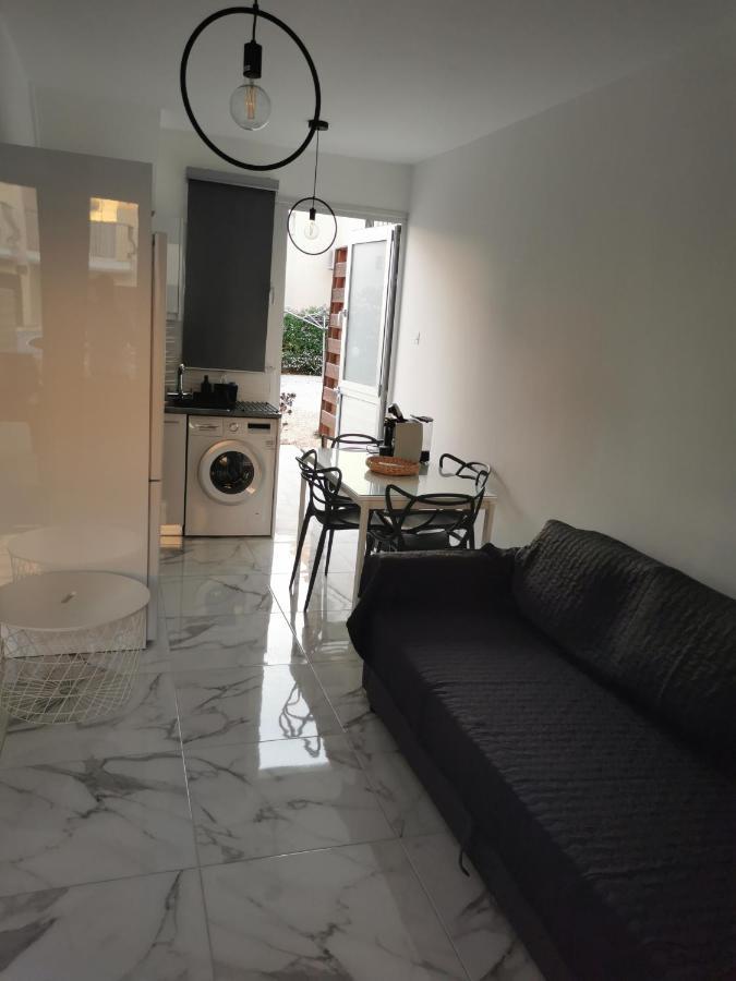 Eros Maisonette In Latchi Area Just 700 Meters Or One-Minute Drive From Polis Municipal Beach Buitenkant foto